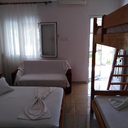 Miltos Rooms Лептокария Экстерьер фото